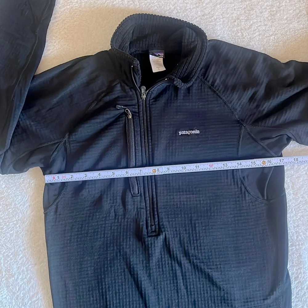 Patagonia Vintage Pull‎ Over Fleece- Size S